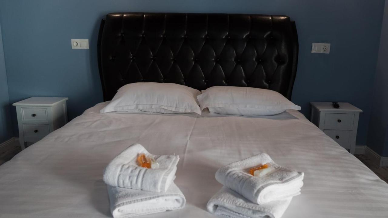 Villa Wild Rooms Jiet Exterior foto